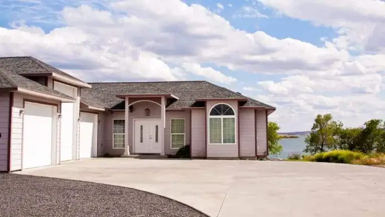 concrete driveway installation